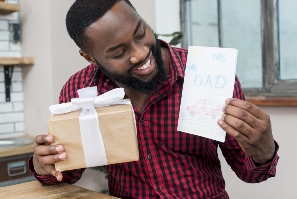 Father’s Day Gift Ideas: Thoughtful Ways to Spoil Dad This Year 